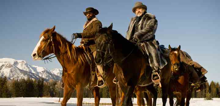 Jamie Foxx som Django og Christoph Waltz som Dr. Schultz i Tarantinos western 'Django Unchained' fra 2012. (Foto: TV 2)