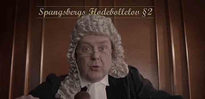 - Tv og flødeboller fungerer supergodt sammen, og vi oplevede, at mange danskere talte om filmene og om flødebolleloven, siger Michael Spangsberg. (Fotos: TV 2)