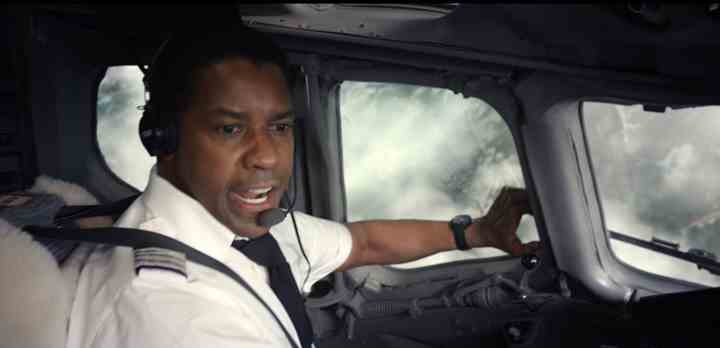Denzel Washington som Whip Whitaker i det amerikanske drama 'Flight'. (Fotos: TV 2)