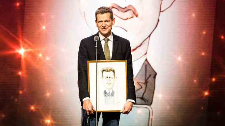 Søren Brostrøm modtog prisen som 'Årets Yndlingsoffer' ved 'Året der gak' 2020. Foto: Per Arnesen/TV 2