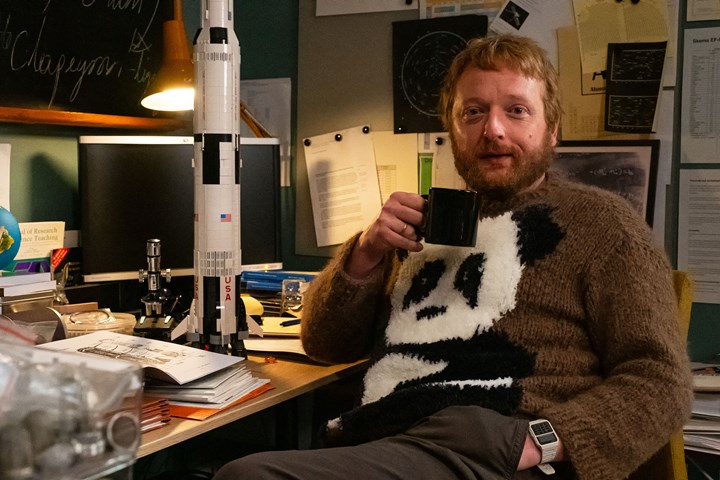 Kometernes jul 9 Panda-Søren (Martin Greis-Rosenthal) i 'Kometernes jul'. Christian Geisnæs/TV 2