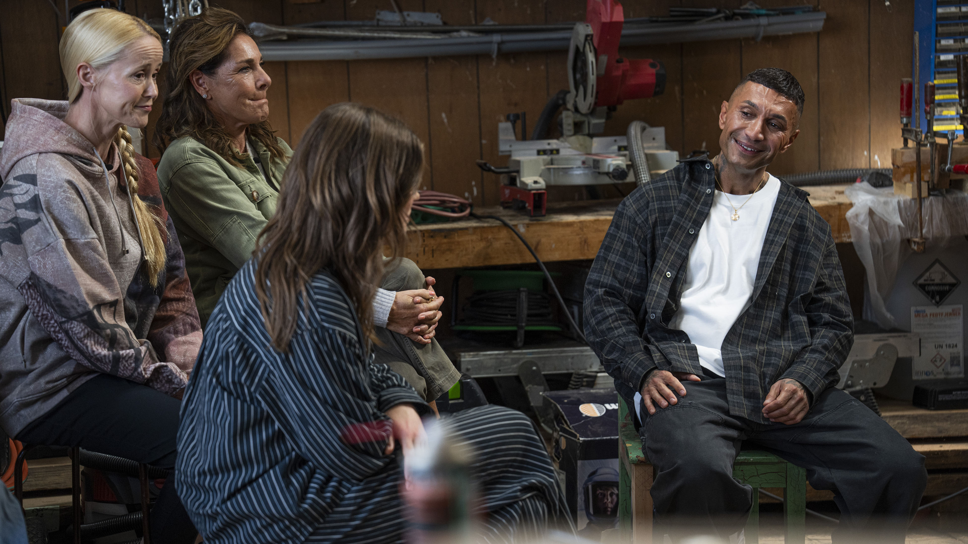 Tina Dickow, Lis Sørensen, Pil og Burhan G på Burhan Gs dag i ’Toppen af poppen’ sæson 14