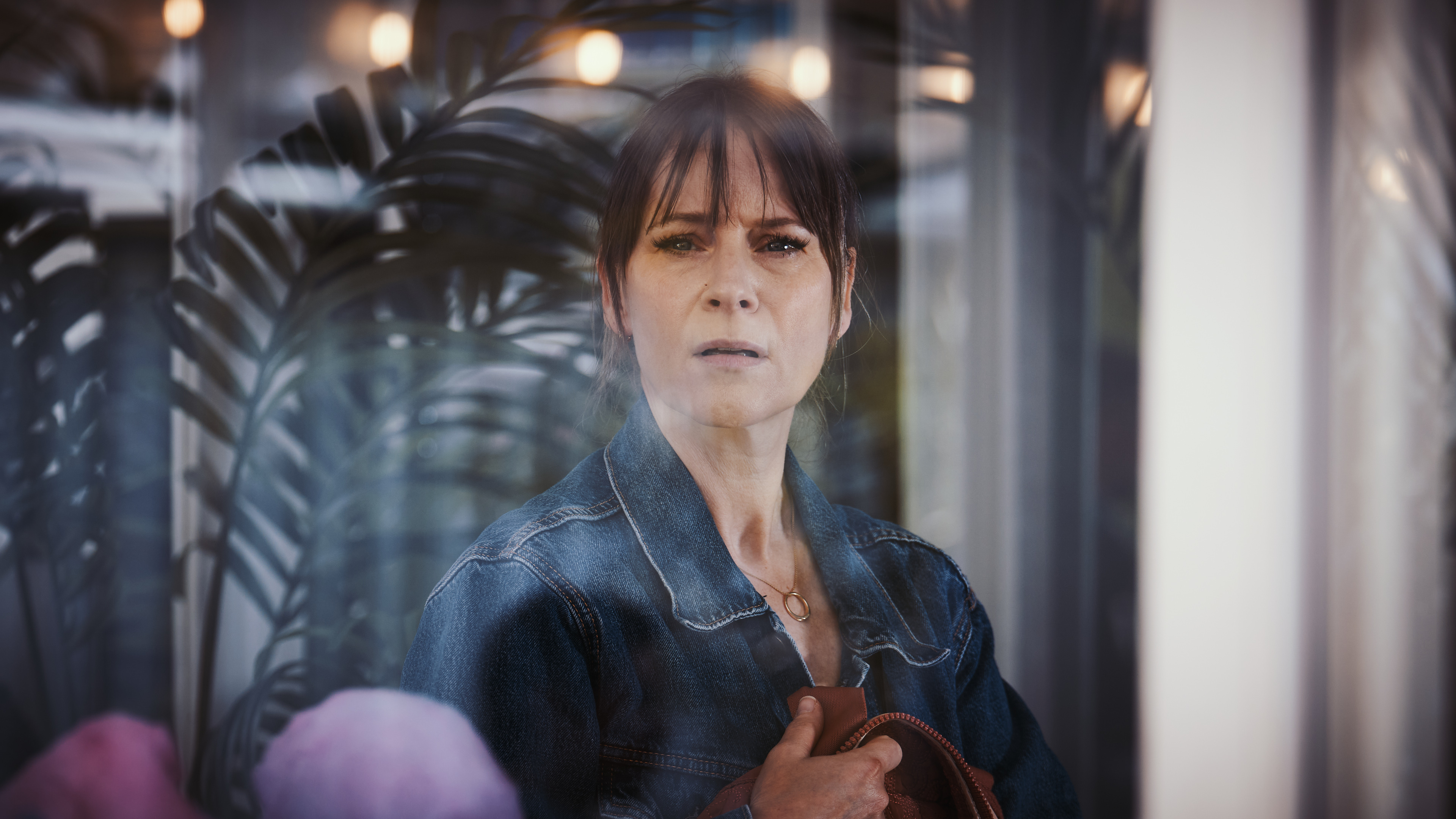 Rie (Iben Hjejle) i 'Løgnen'.