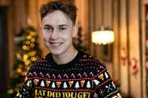 Mikkel Trier i '24 stjerners julekalender'.