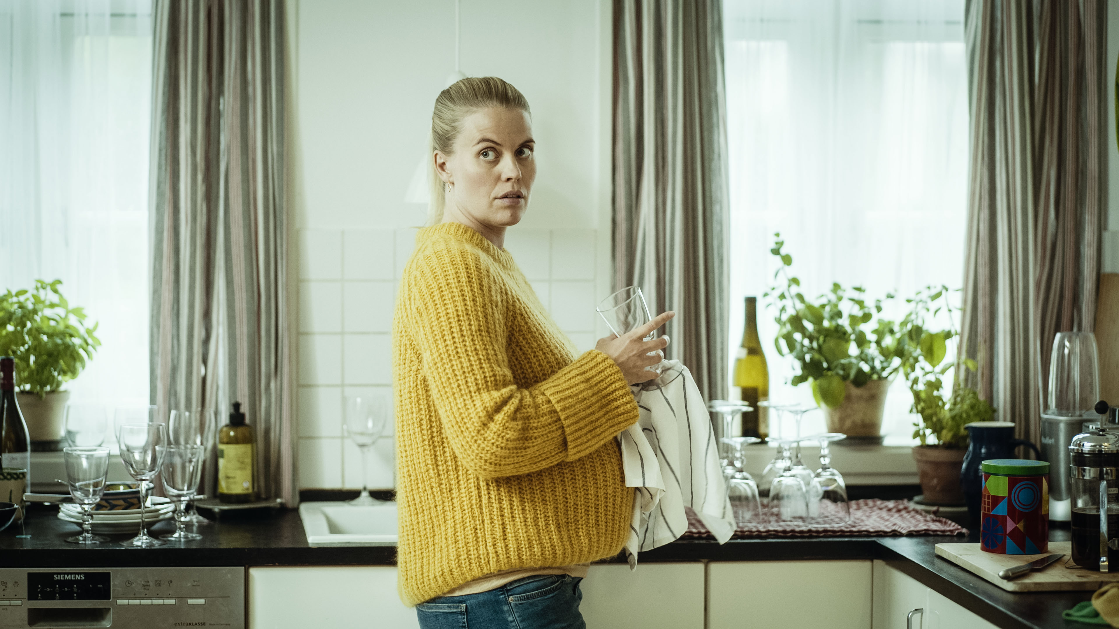 Maria (Anna Stokholm) i 'Minkavlerne' III