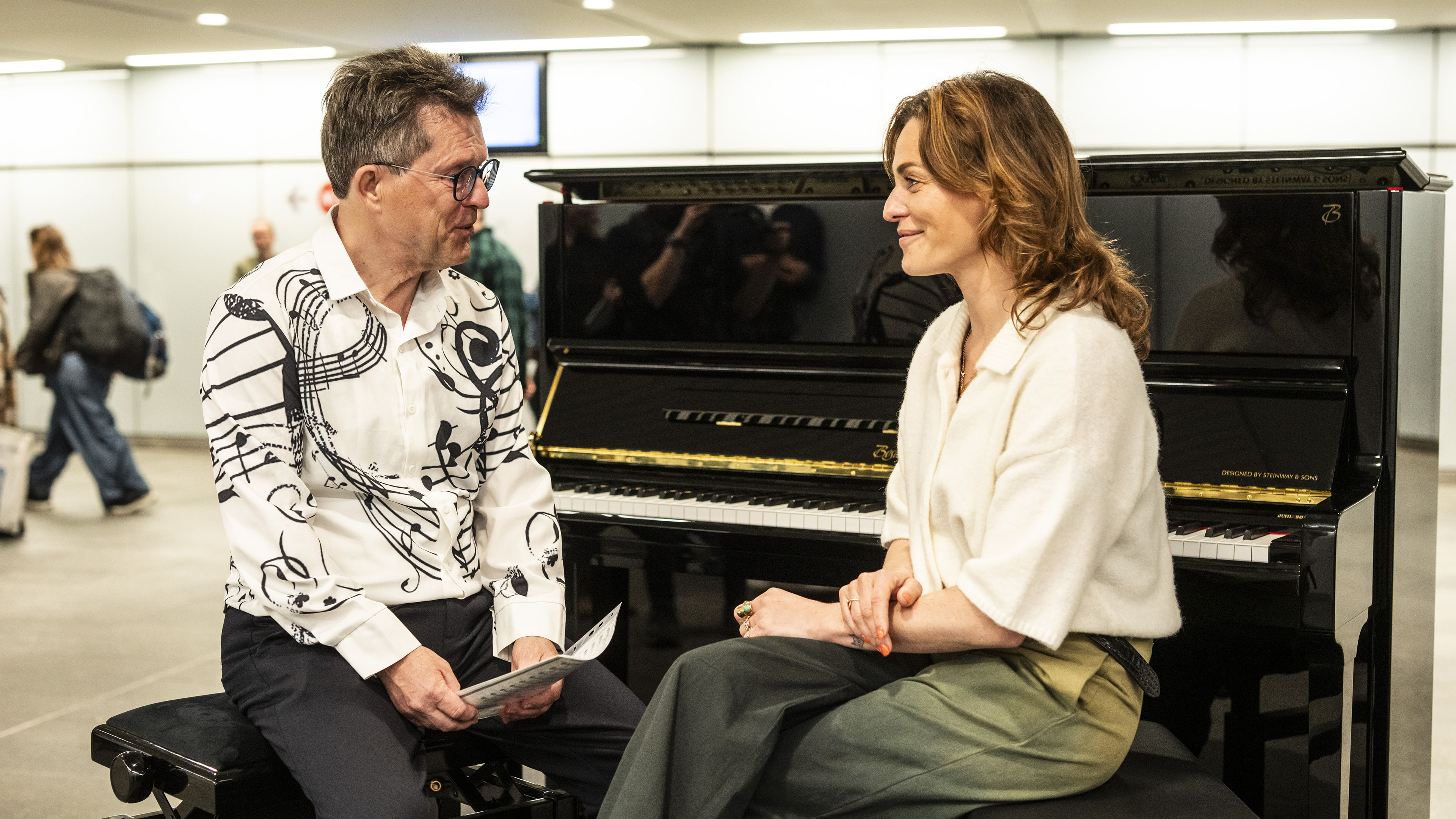 Amatørpianist Joel Andersen og Sarah Grünewald i 'Piano'.