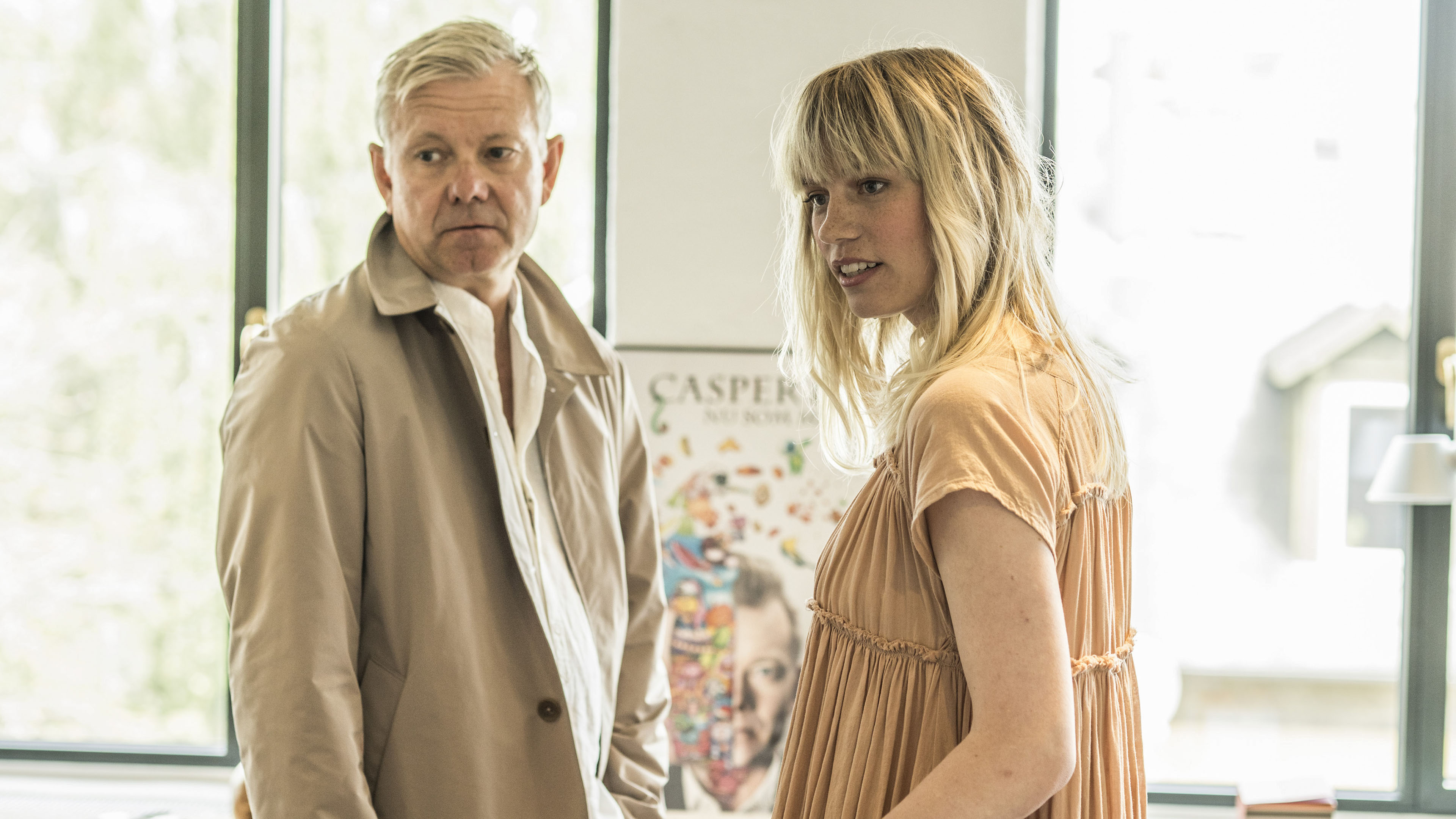 Casper (Christensen) og Fnug (Camilla Lehmann) i 'Klovn' 9.