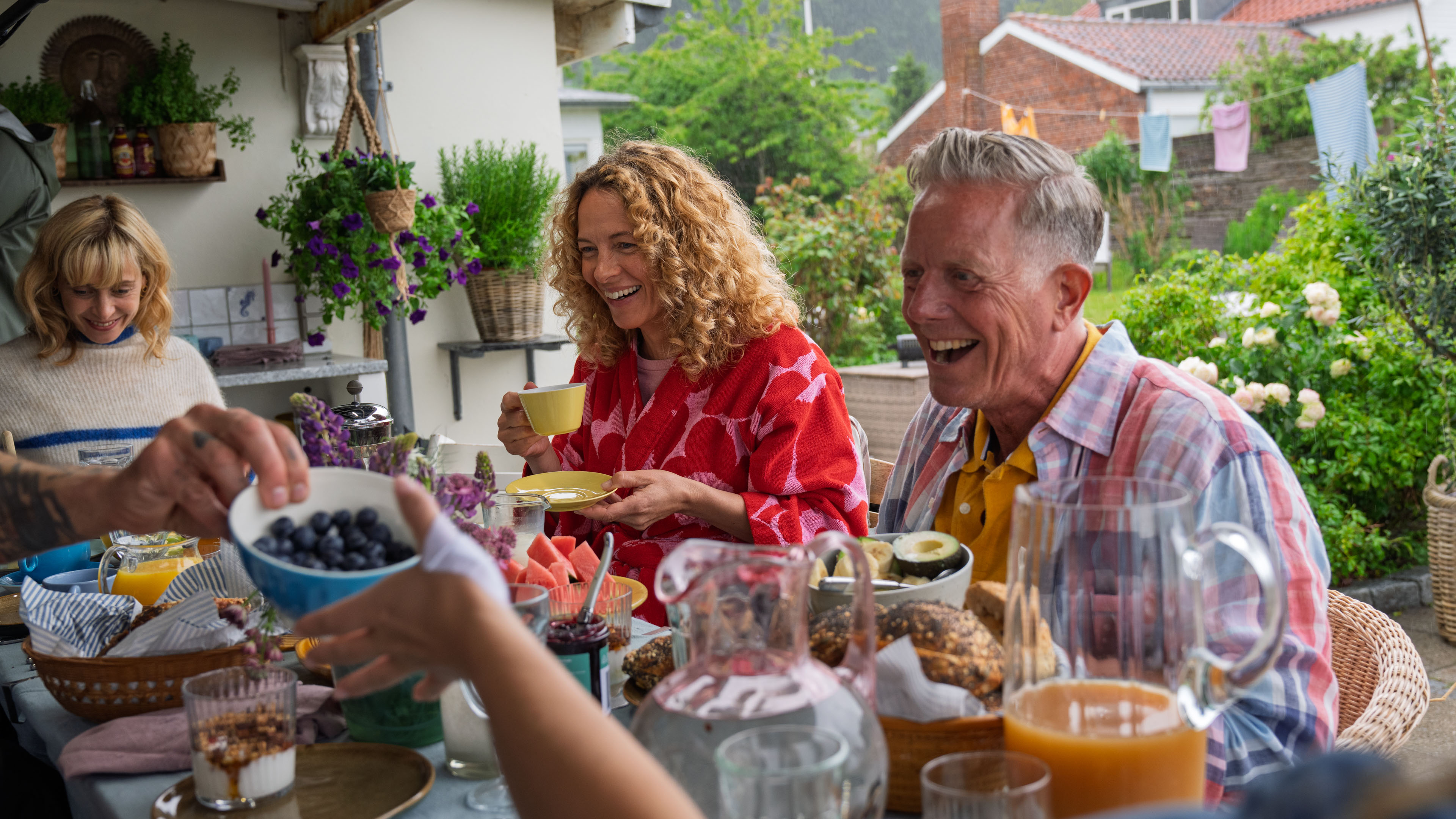 Marianne Sommerdahl (Laura Drasbæk), Josefine Sundby (Maibritt Saerens) og Dan Sommerdahl (Peter Mygind).