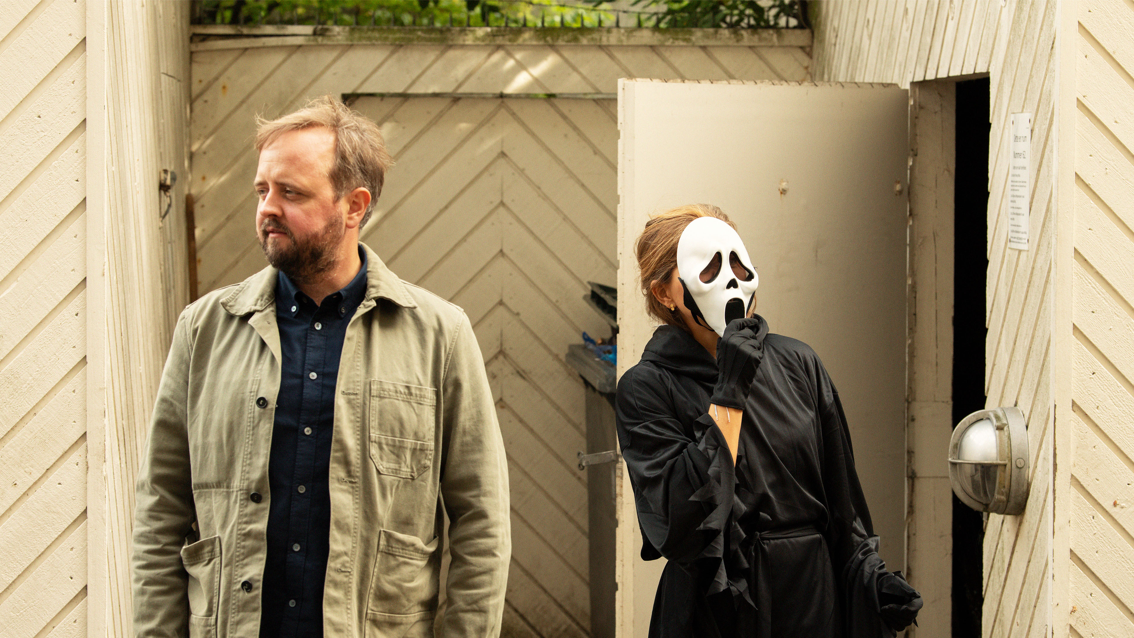 Mathias (Magnus Millang) og Louise (Stephania Potalivo) i 'De bedste år'.