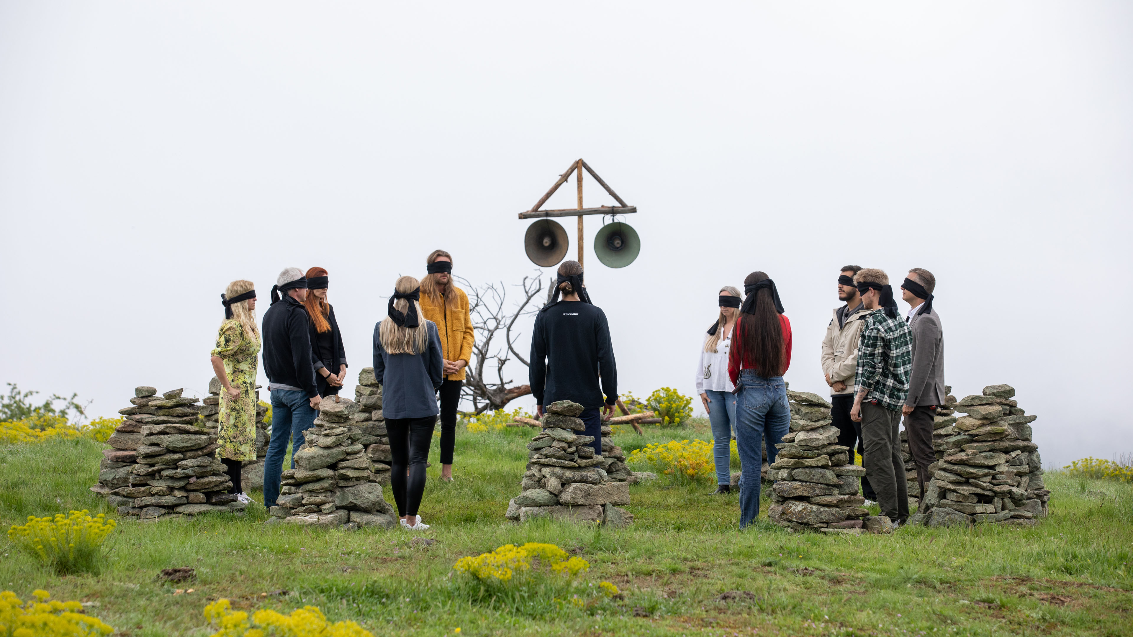 Flokken er samlet fra første sekund.