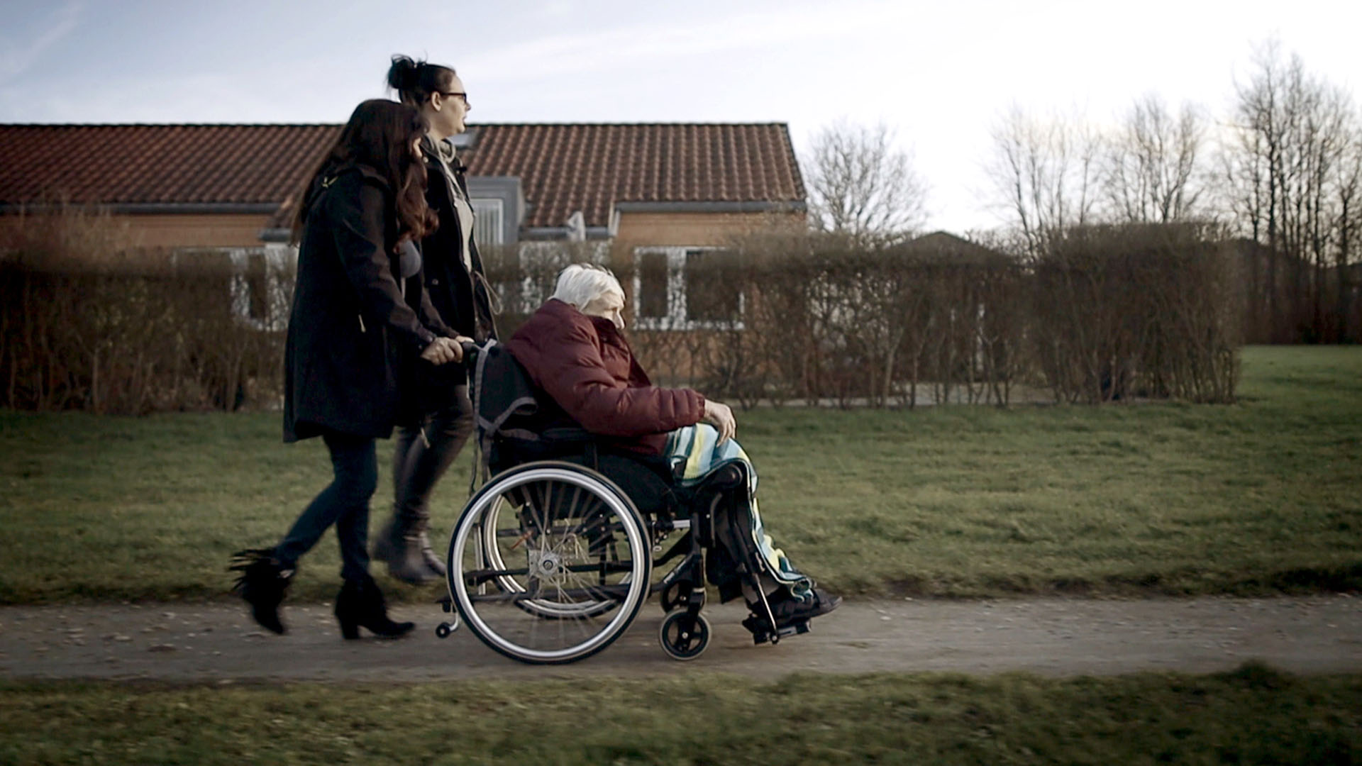 PLEJEHJEMMENE BAG FACADEN 7(1)