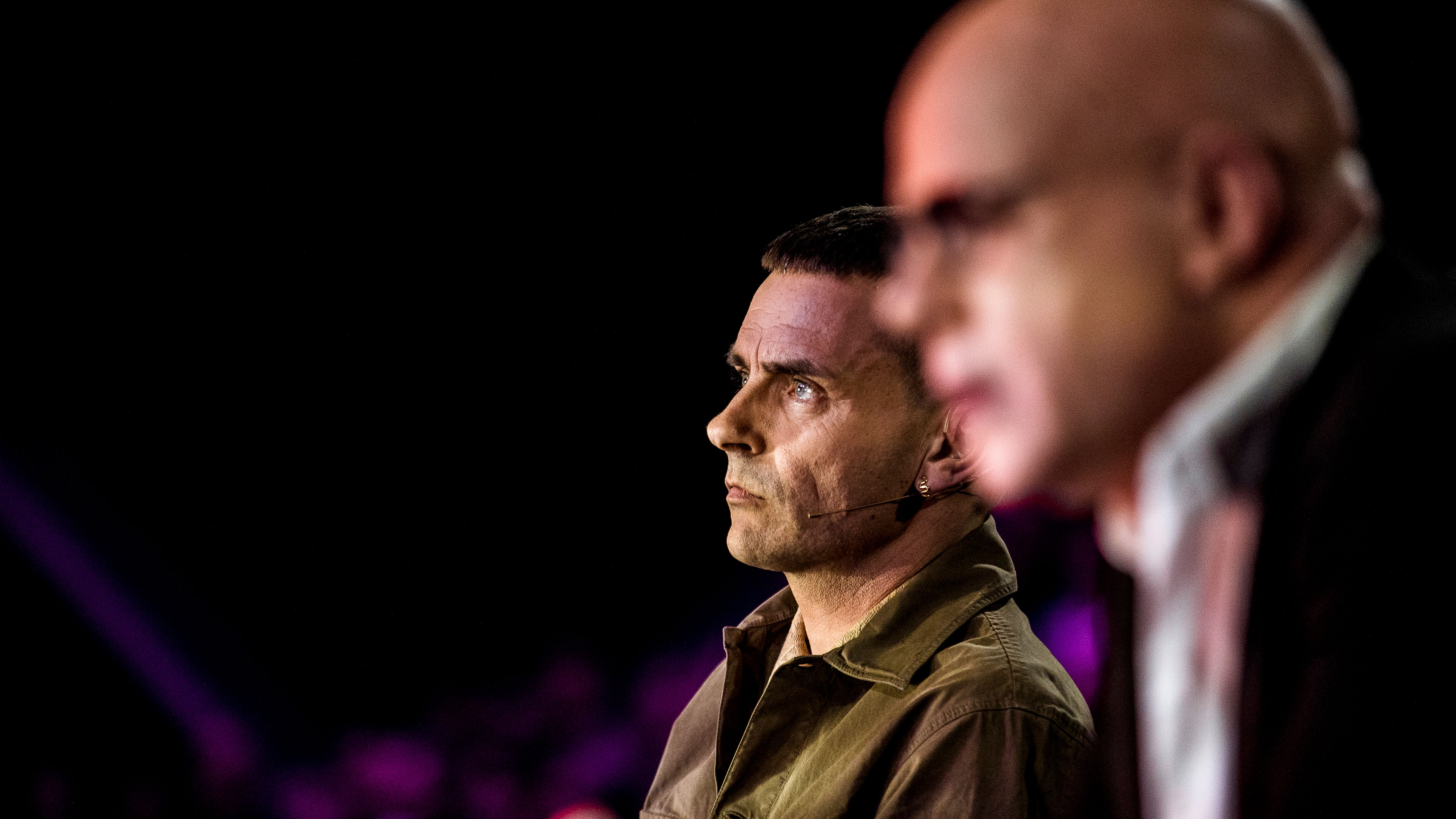 Fjerde liveshow: Simon Kvamm og Thomas Blachman.