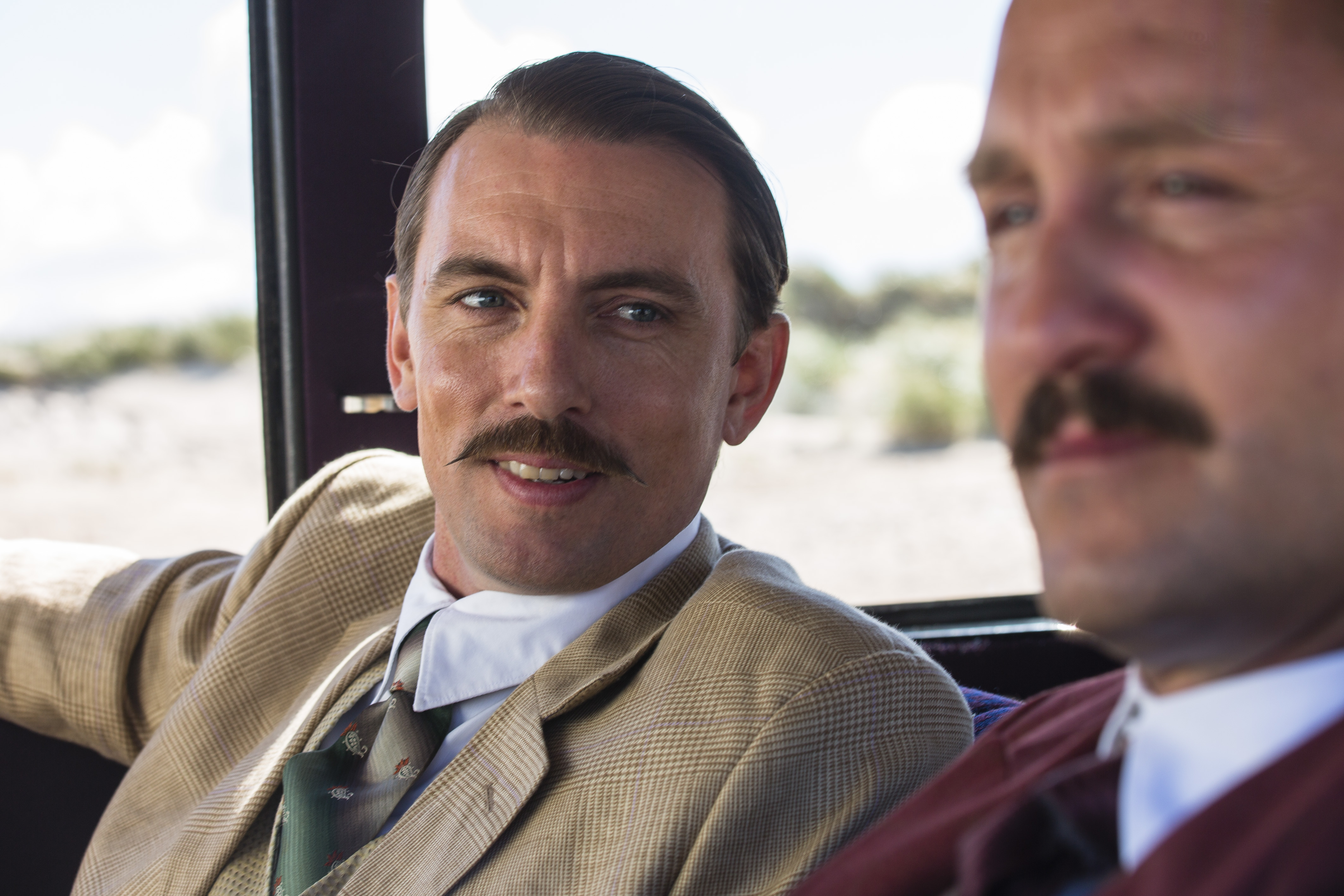 Grev Ditmar (Mads Wille) og Georg Madsen (Lars Ranthe) i sæson 1.