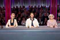 Marianne Eihilt, Sonny Fredie Pedersen, Lene James Mikkelsen, dommerne (billedet er fra sæson 21).