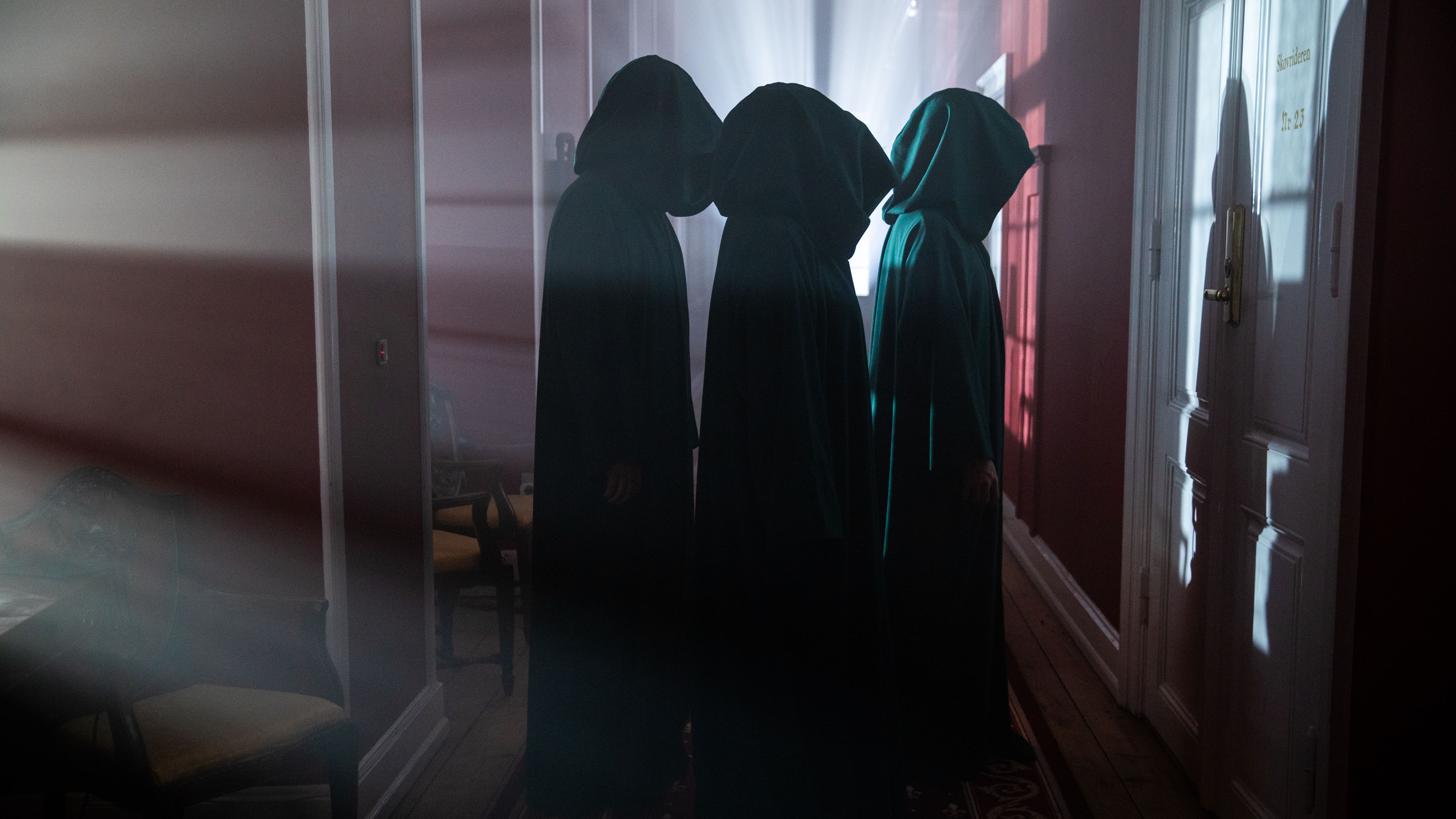 Hvem tør du stole på? Det er det store spørgsmål, når anden sæson af 'Forræder' har premiere på TV 2 og TV 2 Play fredag 12. april 2024.