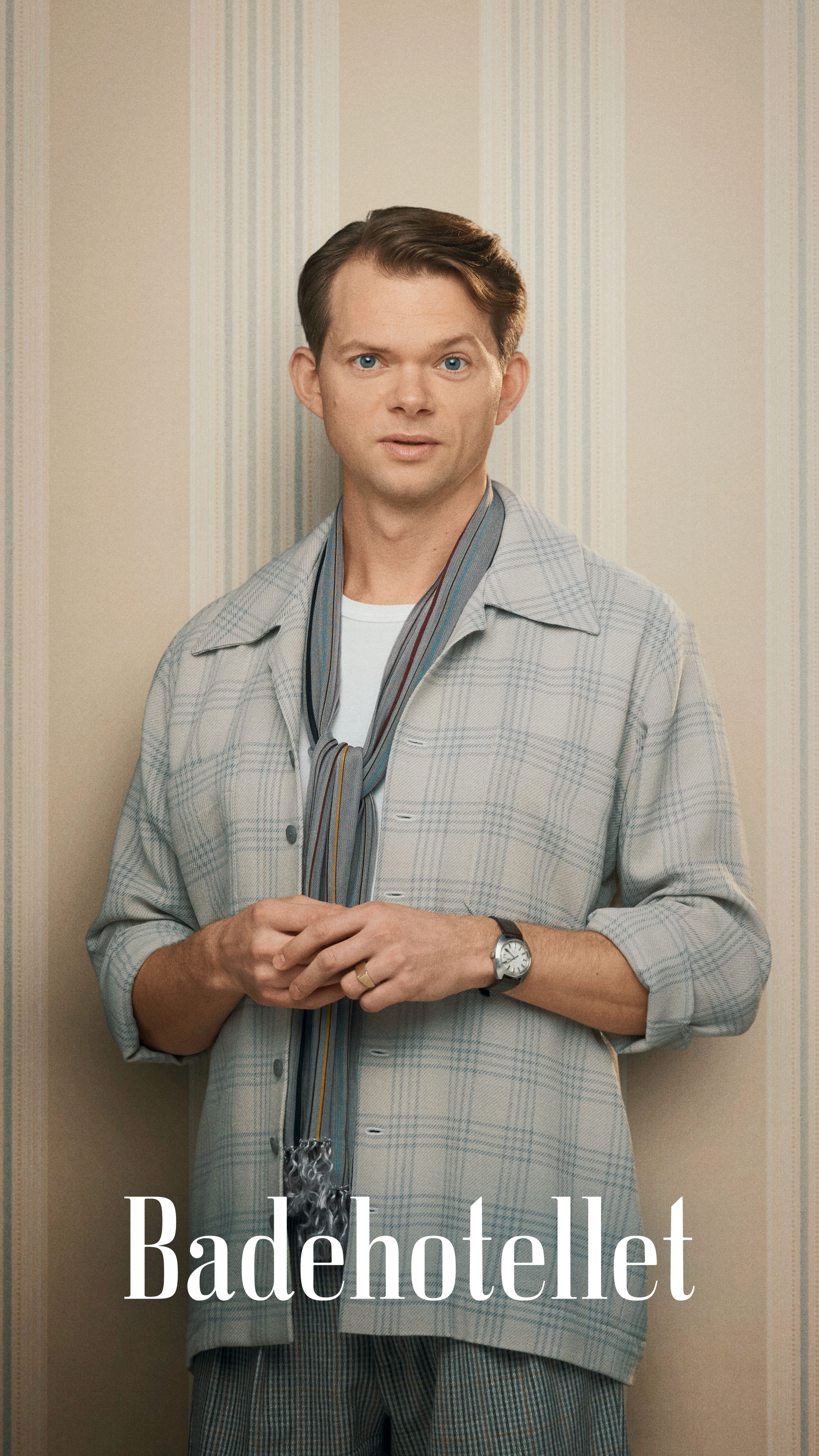 Philip Dupont (Sigurd le Dous) - portræt højkant med logo.