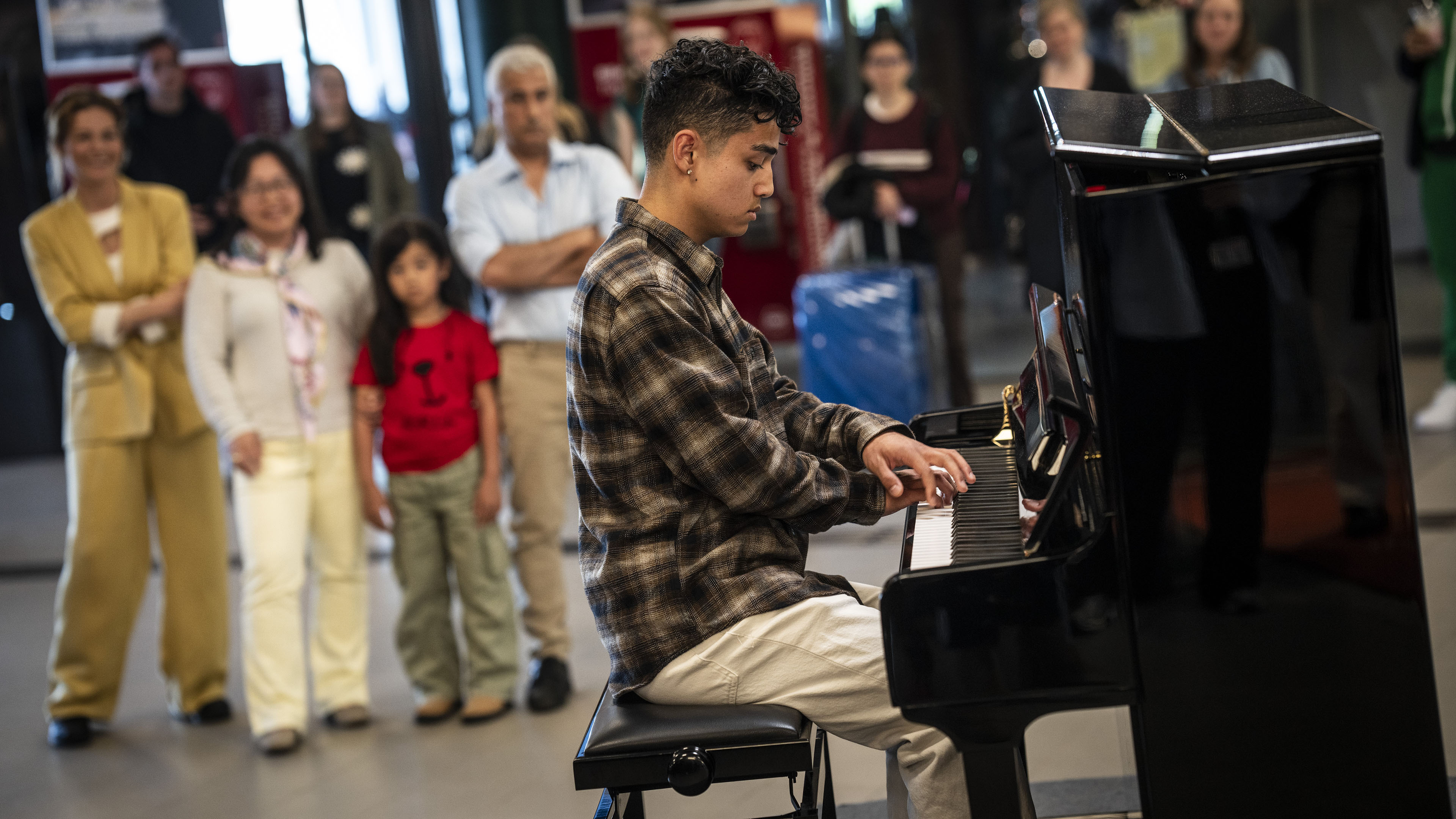 Amatørpianist Arian Rostami i 'Piano'.