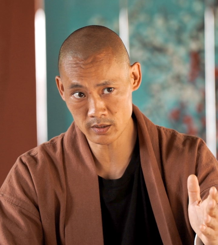 Master Heng Yi i 'Shaolin'.