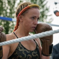 Simone (Julie R. Ølgaard) i afsnit 5-6 i 'Sommerdahl' sæson 5.