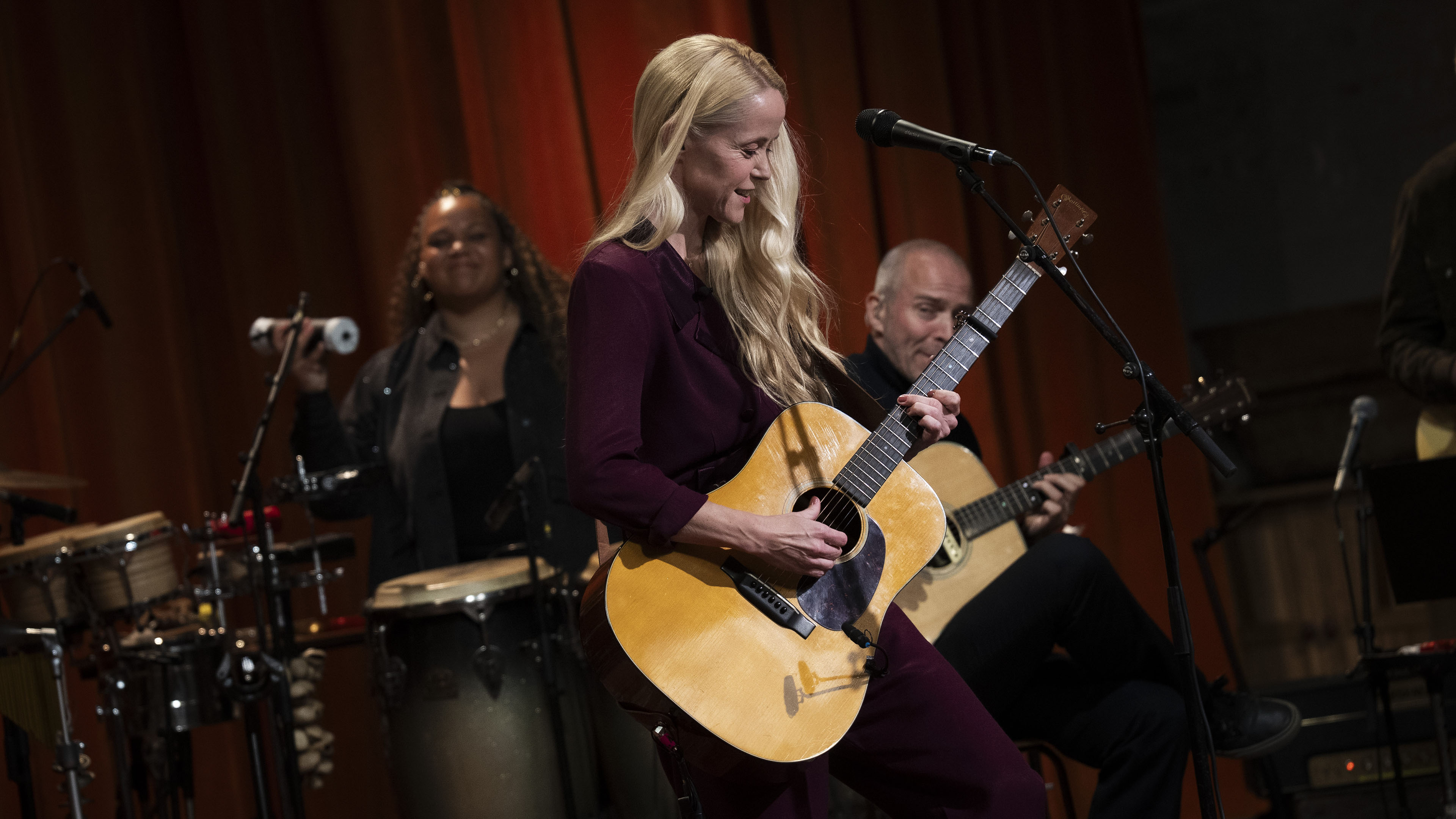 Tina Dickow på Guldimunds dag i ’Toppen af poppen’ sæson 14.