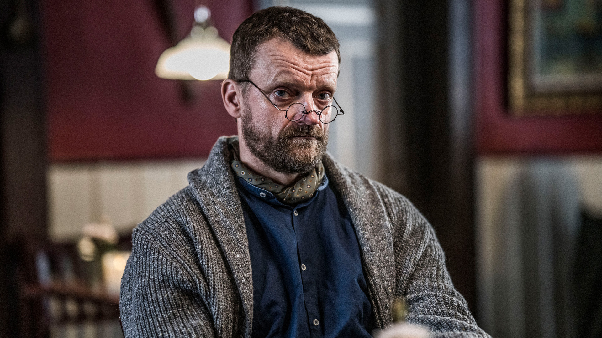 Pastor Per (Frank Hvam) i 'Minkavlerne'.