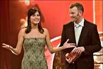 Andrea Elisabeth Rudolph og Peter Hansen var værter i sæson 1 og 2 af 'Vild med dans'.