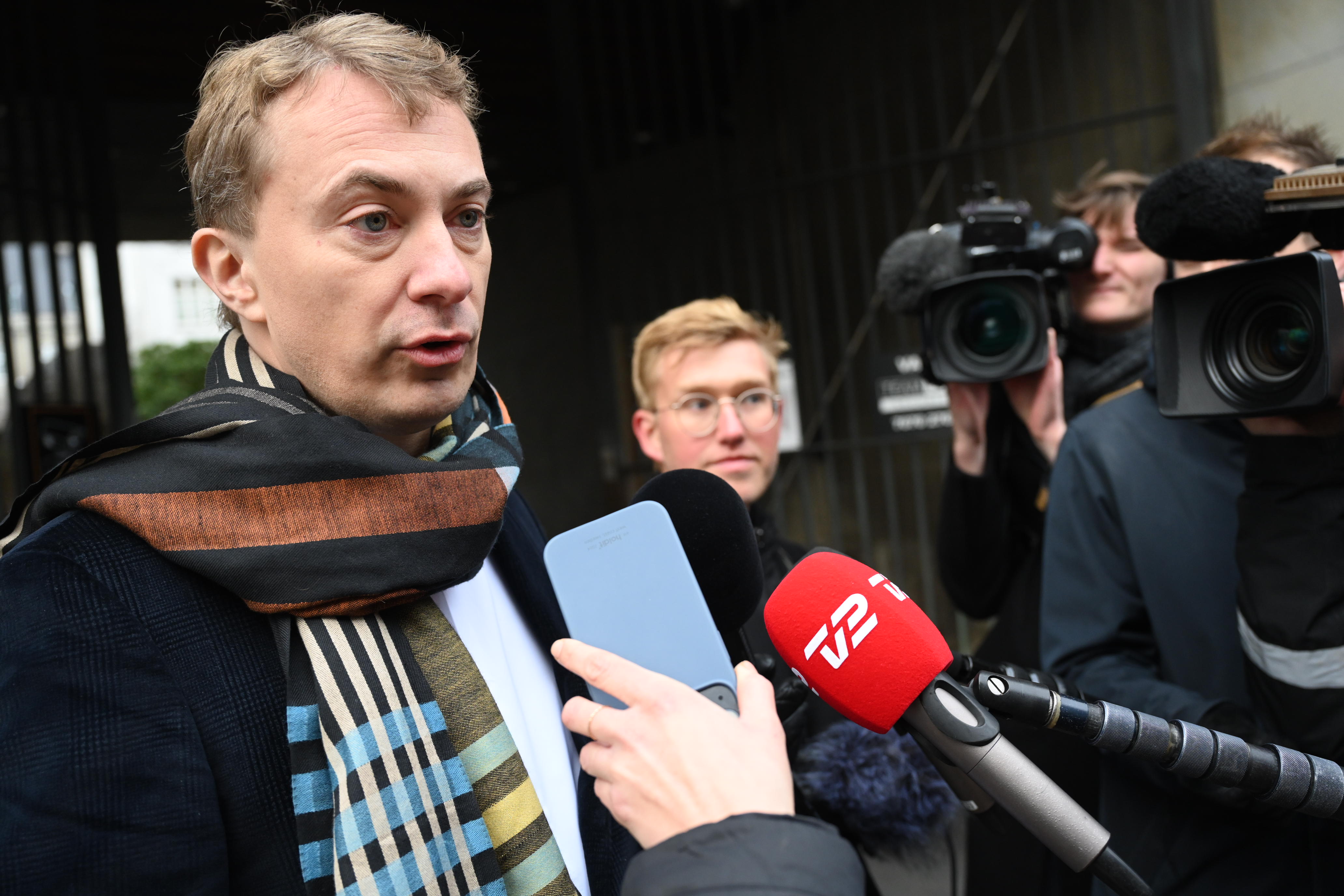 Intet er afgjort i formandskampen i Dansk Folkeparti, men blandt de fleste politiske iagttagere anses den nuværende næstformand, Morten Messerschmidt, for at være favorit. (Foto: Philip Davali / Ritzau Scanpix / TV 2)