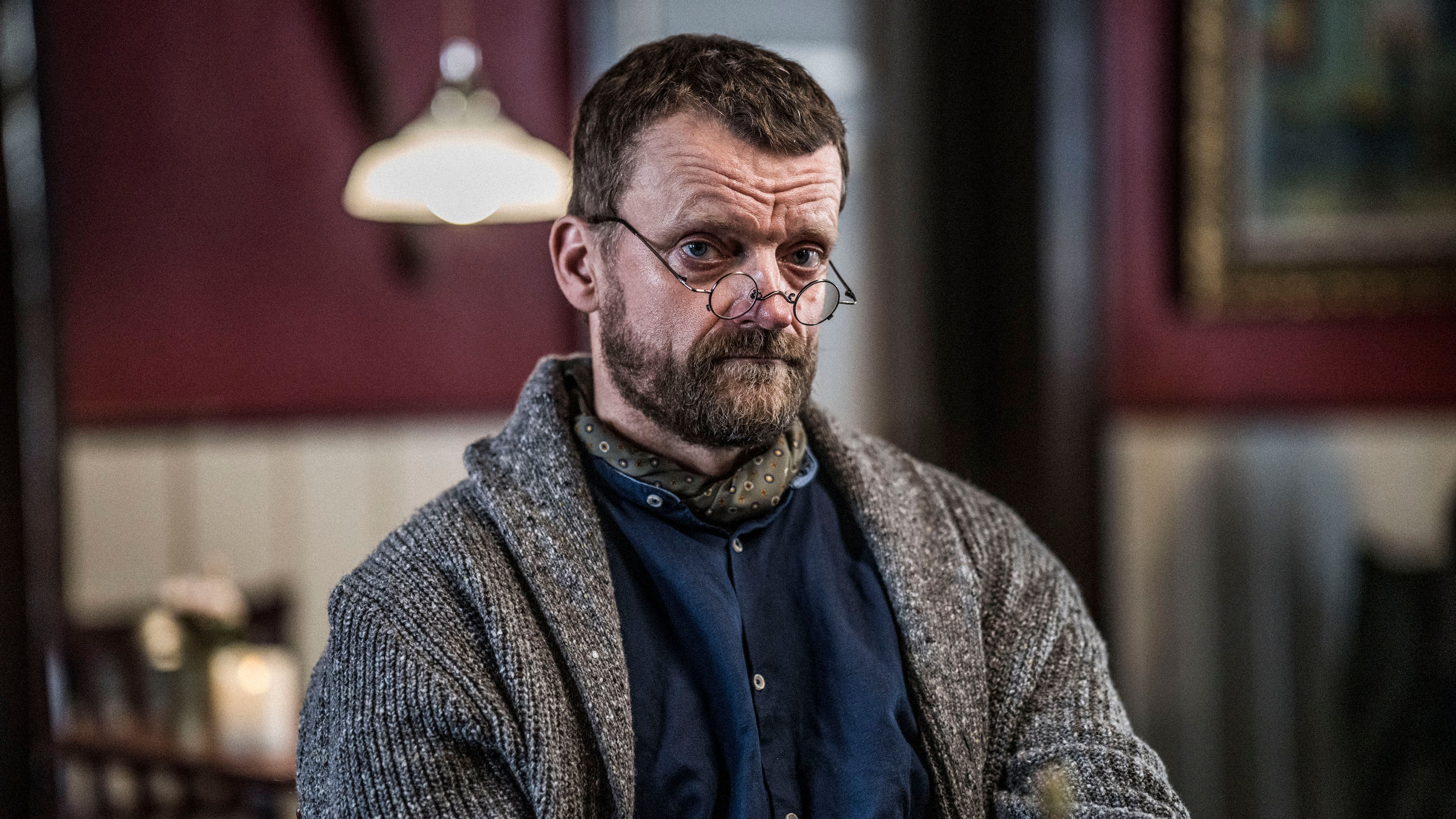 Pastor Per (Frank Hvam) i 'Minkavlerne' III