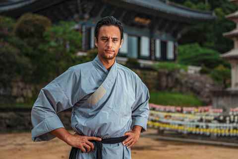 Youssef Wayne Hvidtfeldt i 'Shaolin'.