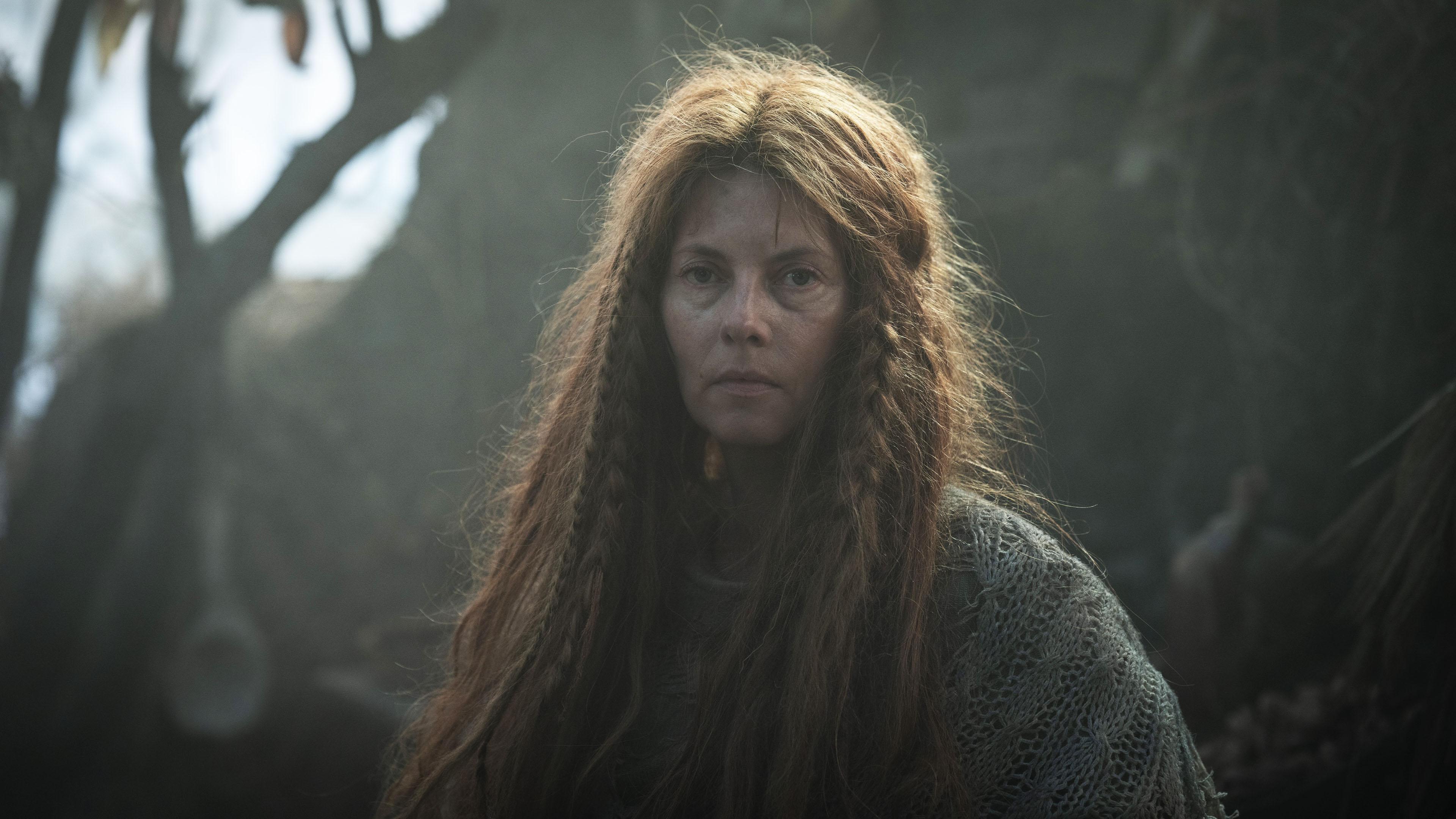 Karoline (Lærke Winther).