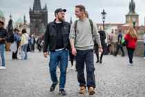 Jonas Mogensen og Anders Brink Madsen jagter det ultimative grønne eventyr i Europa.