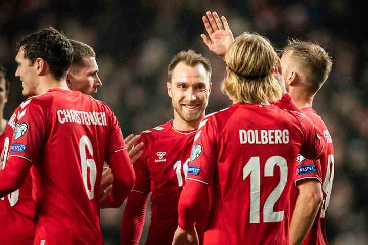 Fra sommeren 2022 og seks år frem kan det danske fodboldlandshold følges på TV 2. (Arkivfoto: Niels Christian Vilmann / Ritzau Scanpix / TV 2)