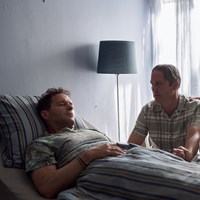 Morten (Claus Riis Østergaard), Niels (Lars Ranthe) og Rie (Iben Hjejle) i 'Løgnen'.