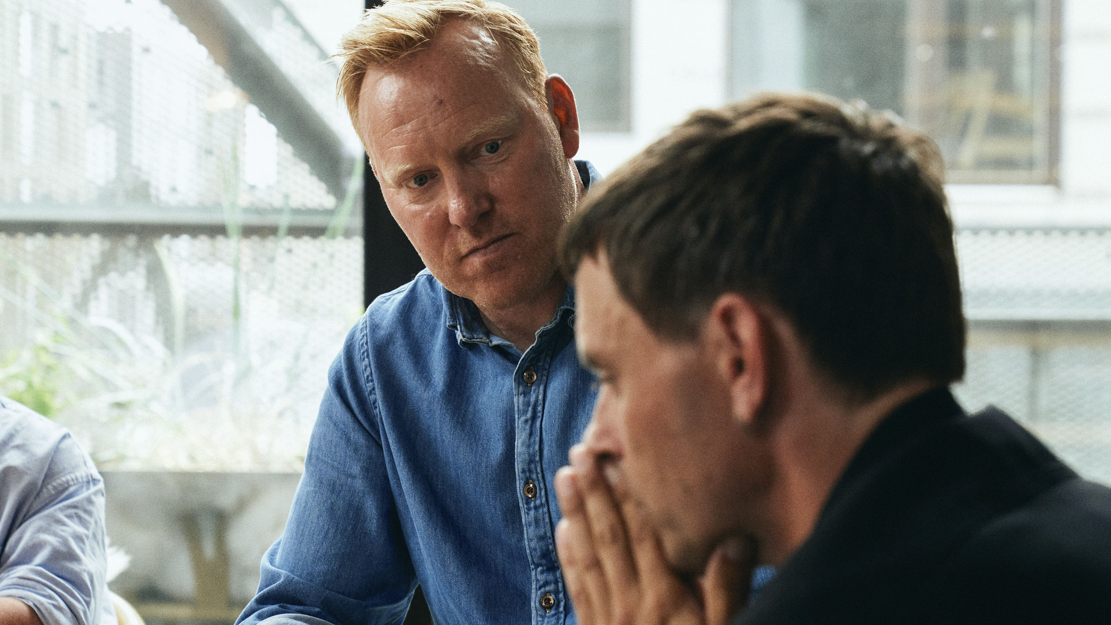 Anders Breinholt og Simon Kvamm i 'Klovn' 9.