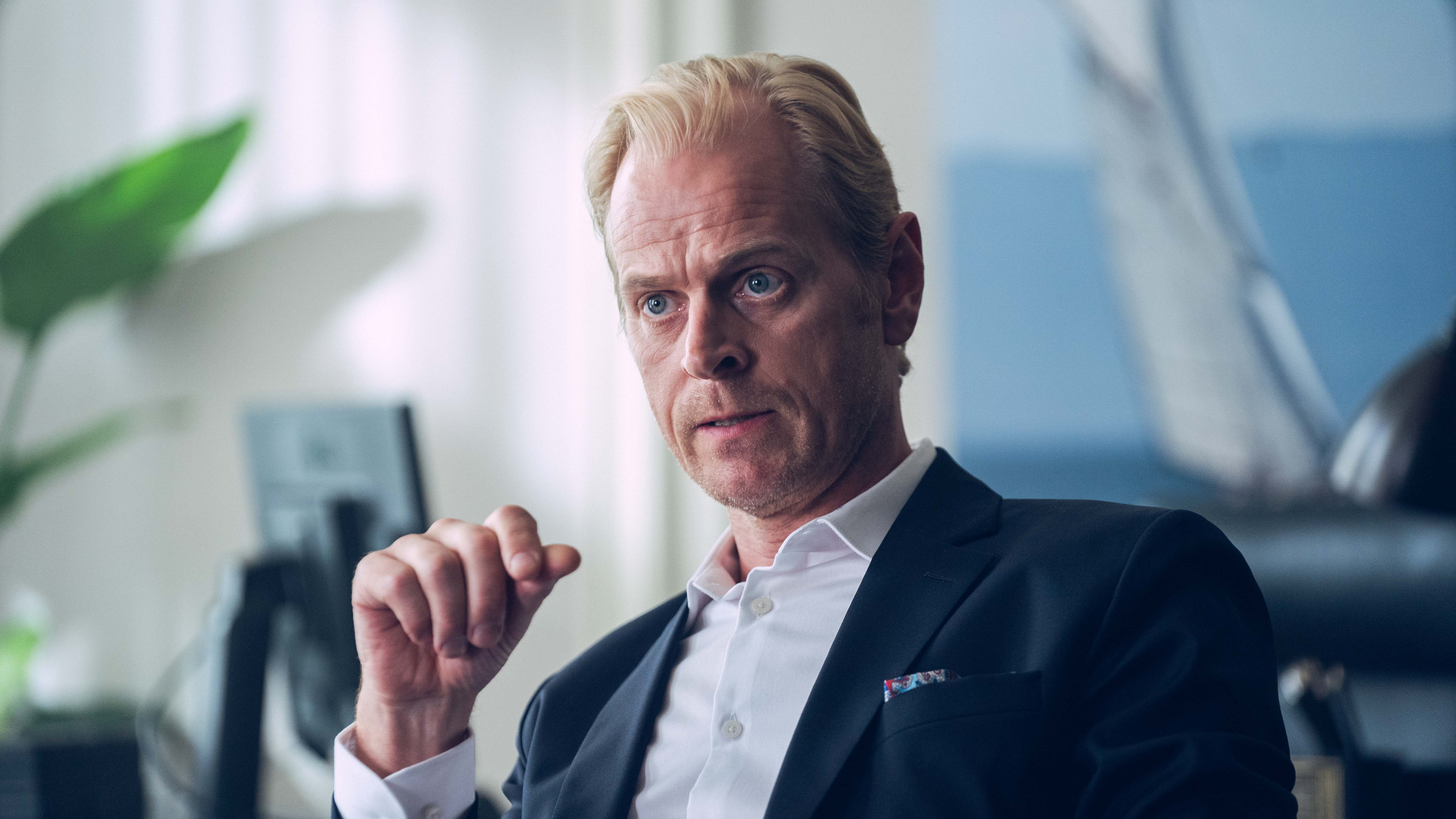 Frank Krøjer Jensen (Carsten Bjørnlund) i 'DNA' 2.