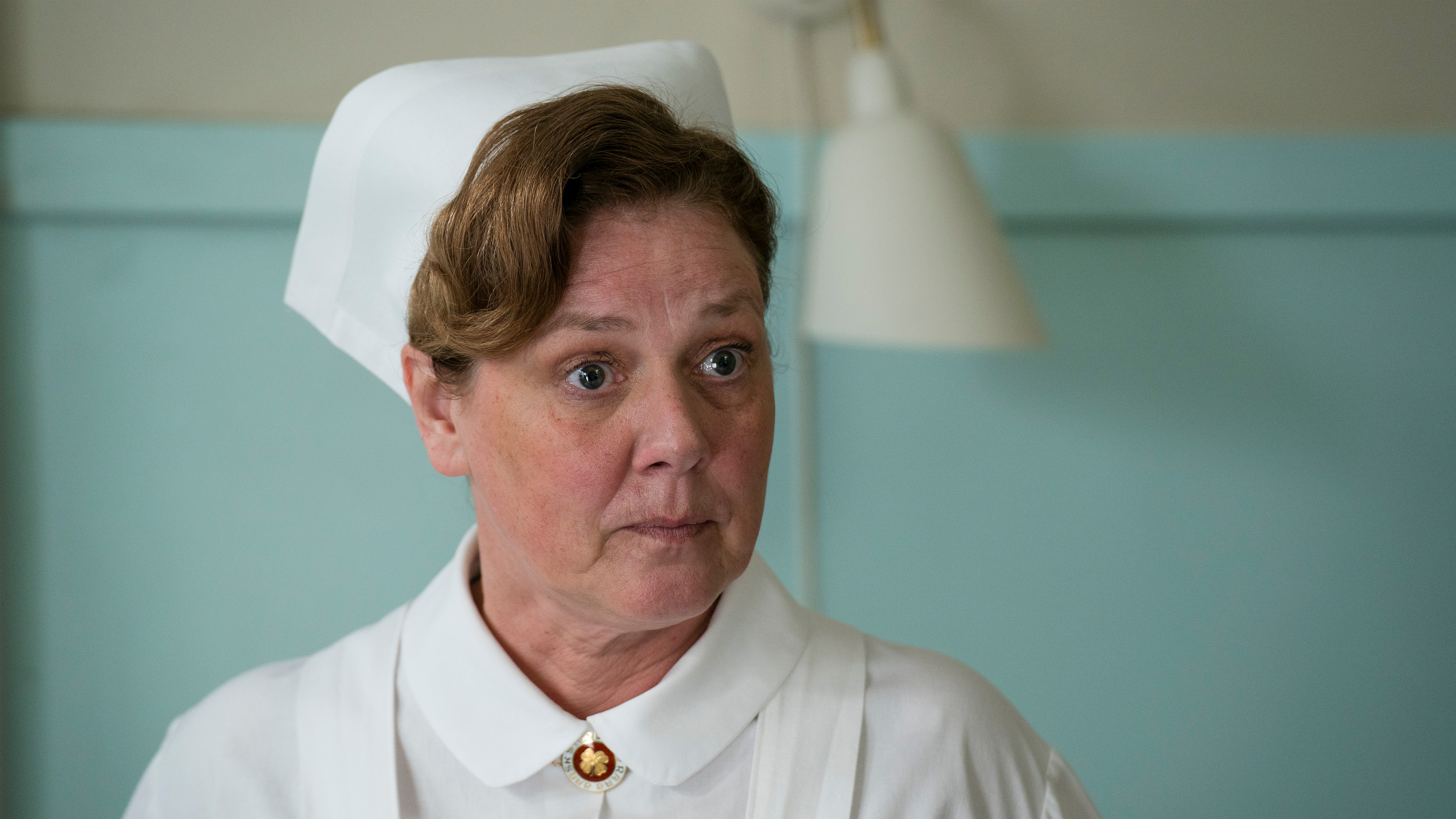 Inge Holm (Lone Rødbroe) i syvende sæson af 'Sygeplejeskolen'.