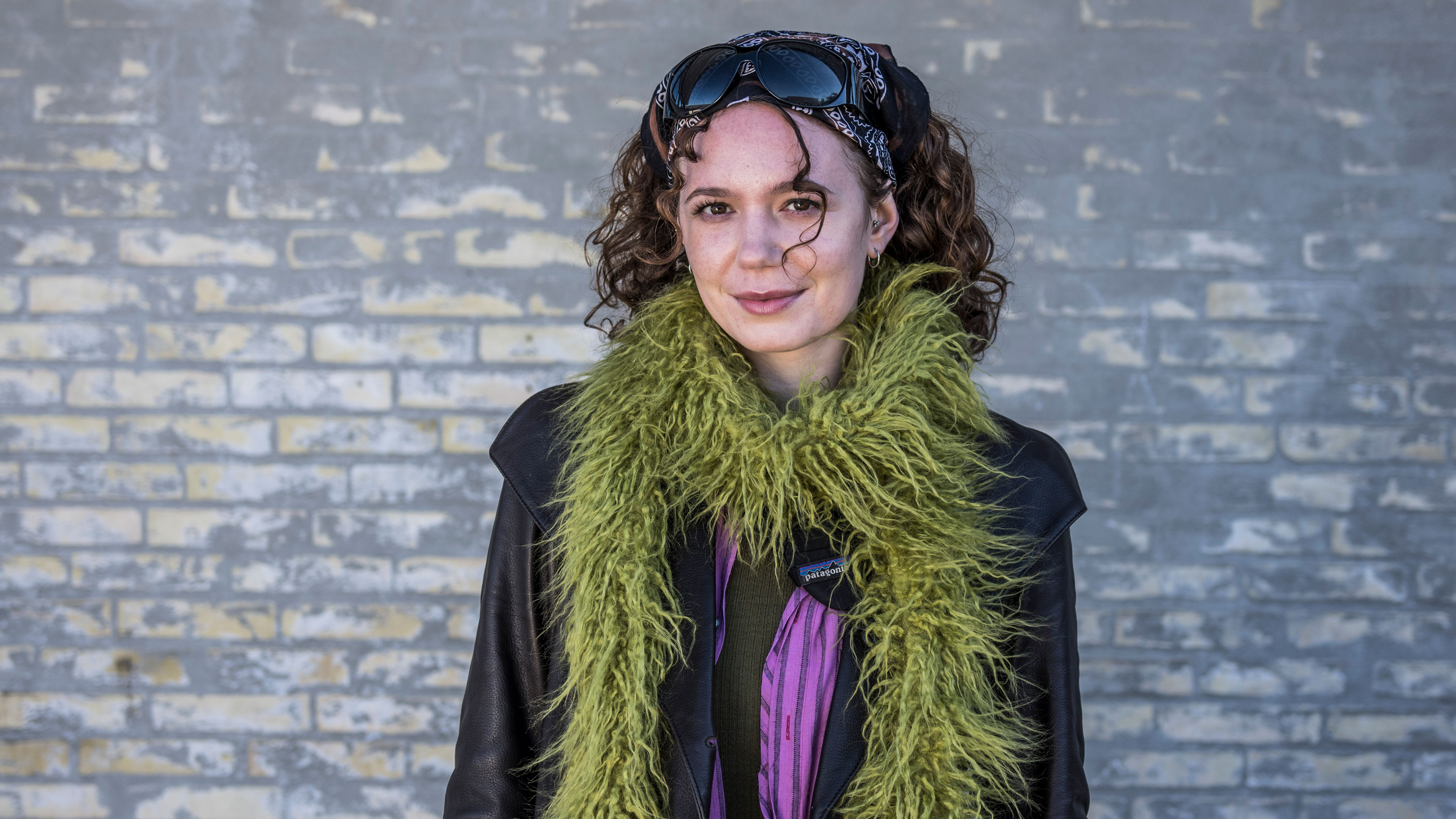 Camille (Rebekka Trier Kær) i 'Dark Horse'.