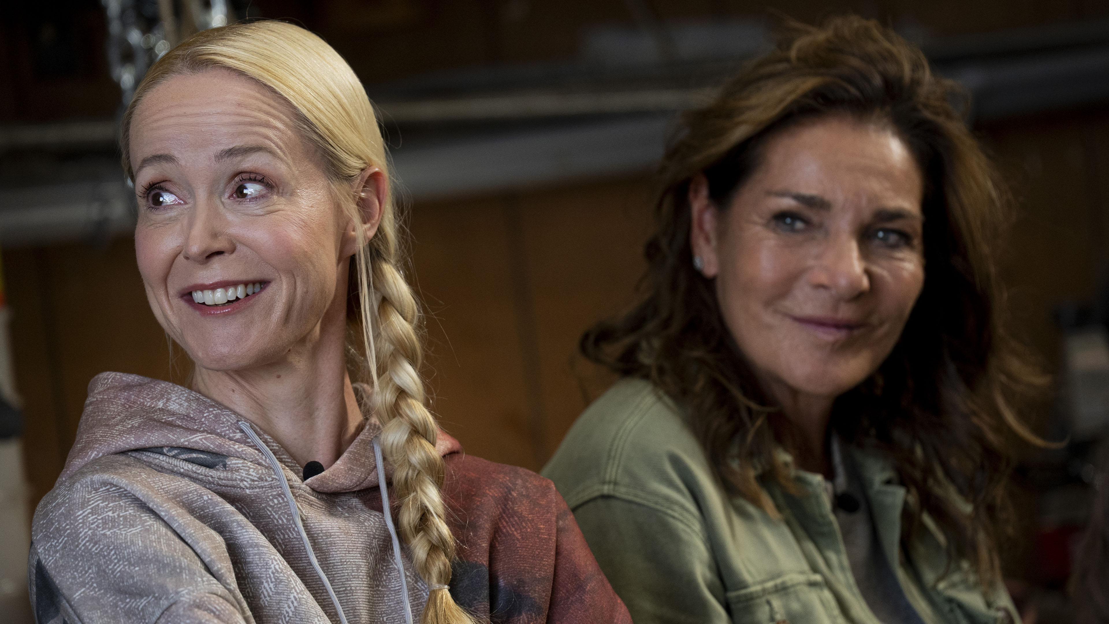 Tina Dickow og Lis Sørensen i ’Toppen af poppen’ sæson 14.