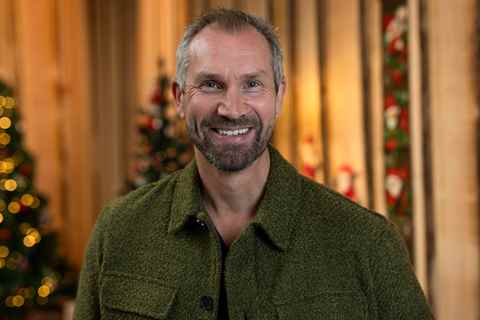 Mark Abildhauge i '24 stjerners julekalender'.