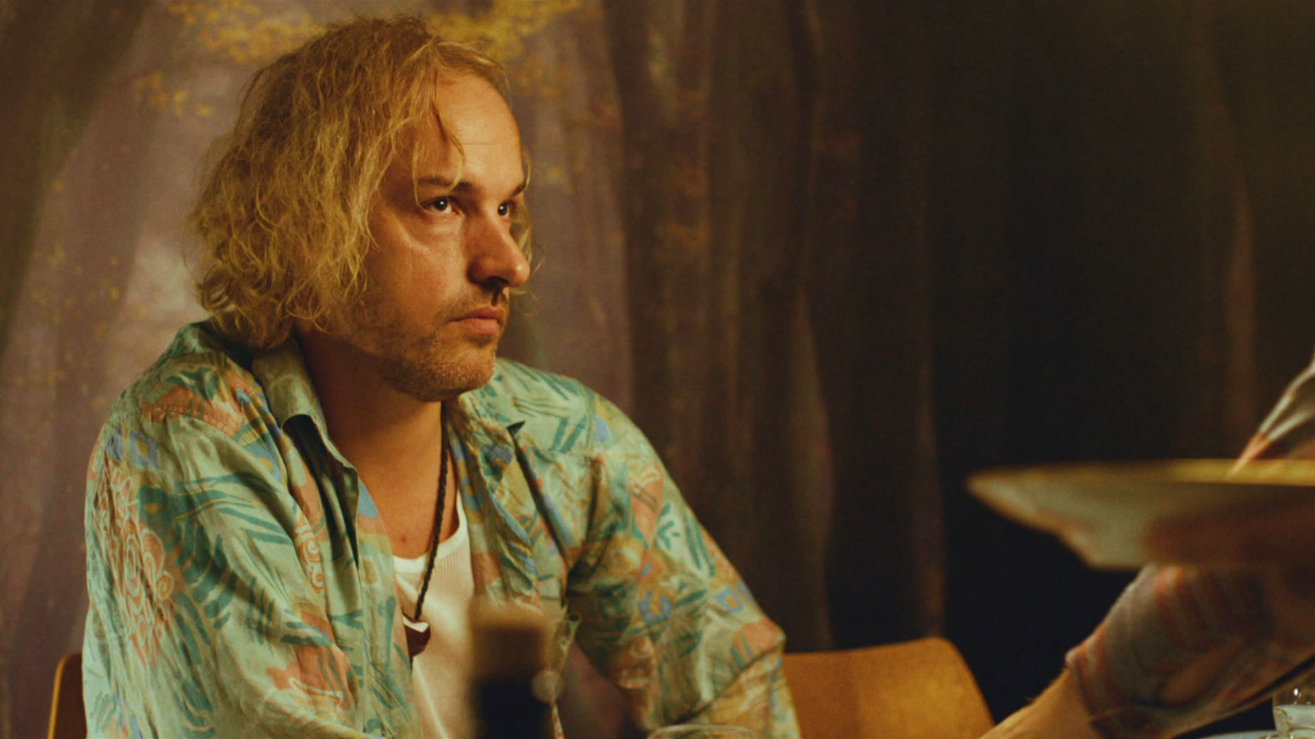 Mads Riisom som Thomas i 'Killjoy'.