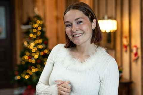 Amalie Rud Serup i '24 stjerners julekalender'.